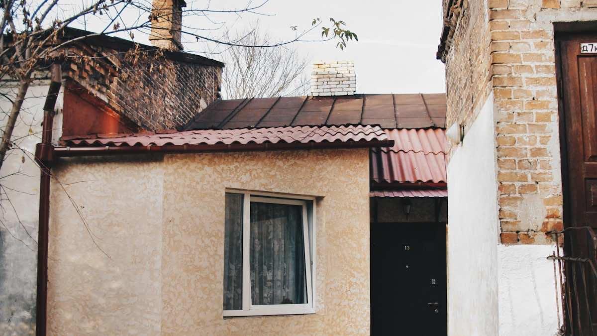 Compact narrow-fronted house of the kind built on an 80 square yard plot